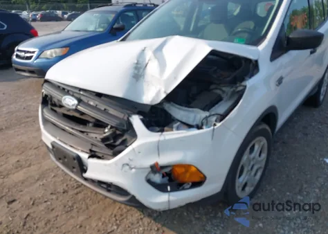 2017 Ford Escape S из США, поврежденный, VIN 1FMCU0F74HUA36666